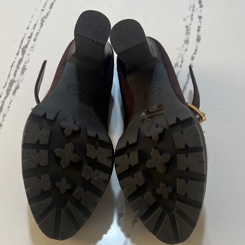 Michael Kors Dark Brown Suede Heels with Gold Buckle Size 7.5 M - Picture 6 of 16
